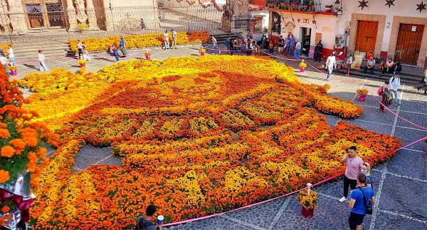 Taxco Catrina Monumental, Día de Muertos, 02 de Noviembre - Image 4